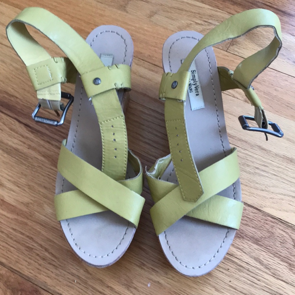 Vera Wang wedges
